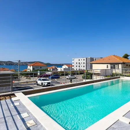Lovely In Seget Donji With Wifi Trogir