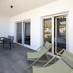 Lovely Apartment In Seget Donji With Wifi * Trogir